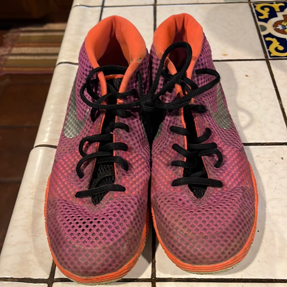 Nike Kyrie 1 “Easter” size 7y